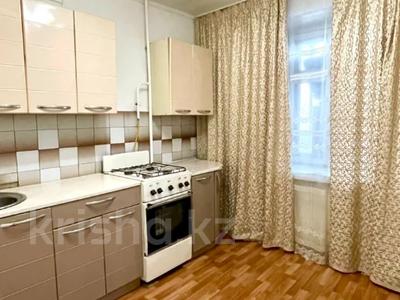 1-комнатная квартира · 35 м² · 5/9 этаж, мкр 12 за 12.5 млн ₸ в Актобе