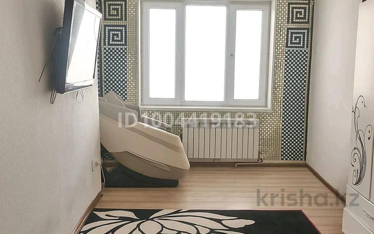 1-комнатная квартира · 35 м² · 2/12 этаж, 33-й мкр, 33 мкрн 22 за 12.2 млн ₸ в Актау — фото 2