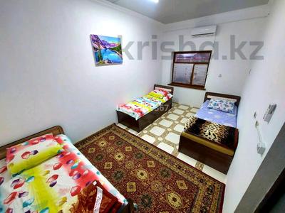 2-комнатная квартира, 100 м², 1/1 этаж посуточно, Сейтметов 41 — 11 за 12 000 〒 в Туркестане