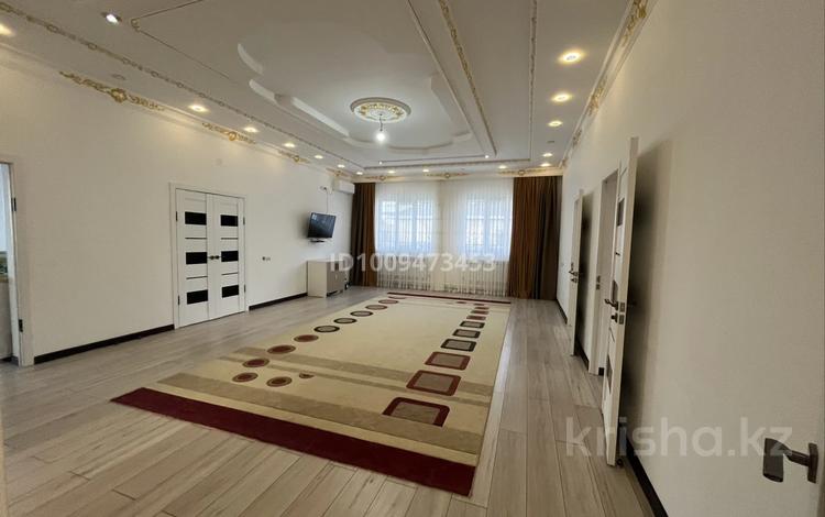 Жеке үй · 5 бөлме · 256 м² · 10 жүзд., мкр Балауса, 31 8 — 6, бағасы: 49 млн ₸ в Атырау — фото 2