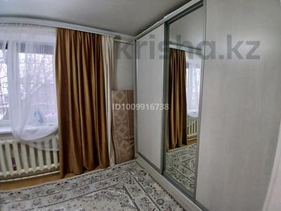 2-комнатная квартира · 59 м² · 1/2 этаж, Байгазиева — Рядом школа аптека магазин в больнице дороги часто ездить автобус за 20 млн ₸ в Каскелене