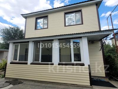 Отдельный дом · 3 комнаты · 120 м² · 6 сот., У.Кулумбетов 95А за 45 млн ₸ в Актобе, мкр. Курмыш