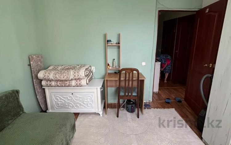 2-бөлмелі пәтер · 37 м² · 5/5 қабат, 2 ш/а., Братьевых жубановых, бағасы: 10.9 млн ₸ в Актобе, мкр 8 — фото 2