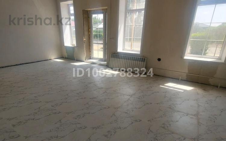 Свободное назначение · 55 м² за 150 000 ₸ в Караганде, Казыбек би р-н — фото 2