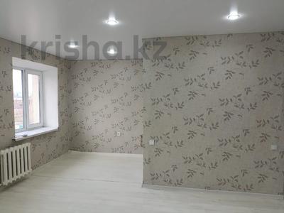 2-комнатная квартира · 43 м² · 5/5 этаж, 342 квартал за 13.8 млн 〒 в Семее