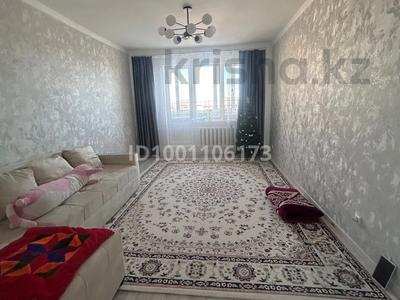 3-комнатная квартира · 80 м² · 8/9 этаж, 10 микрорайон 21 — Поликлиника,музей,Таир ,6 школа за 300 000 〒 в Аксае