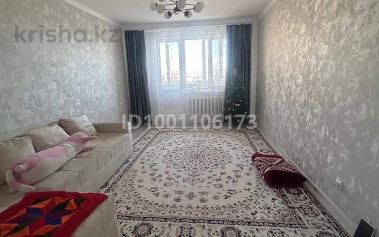 3-комнатная квартира · 80 м² · 8/9 этаж, 10 микрорайон 21 — Поликлиника,музей,Таир ,6 школа за 300 000 〒 в Аксае — фото 2