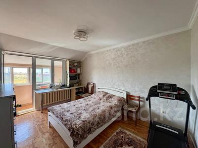 2-комнатная квартира · 64 м² · 6 этаж, мкр Кокжиек — Первомайская нефтебаза за 25 млн ₸ в Алматы, Жетысуский р-н