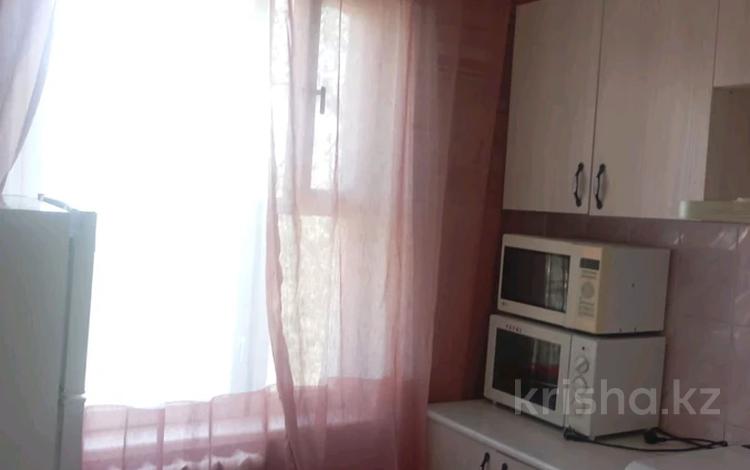 1-комнатная квартира · 32 м², 3 за 130 000 ₸ в Конаеве — фото 2