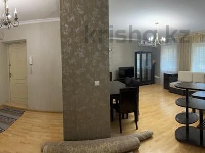 2-комнатная квартира · 60 м² · 4/5 этаж, проспект Каныша Сатпаева 42 за 300 000 〒 в Атырау