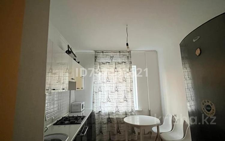1-бөлмелі пәтер · 40 м² · 6/9 қабат, Толе би 206 — Толе би-Родостовца, бағасы: 250 000 ₸ в Алматы, Алмалинский р-н — фото 2