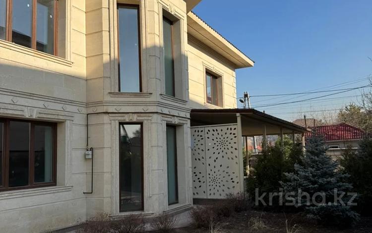 3-бөлмелі пәтер · 112 м² · 3/3 қабат, мкр Ерменсай 114, бағасы: 84 млн ₸ в Алматы, Бостандыкский р-н — фото 2
