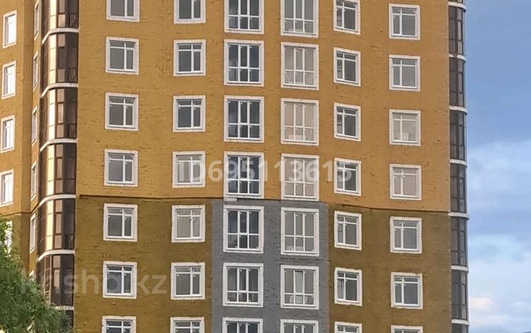 2-бөлмелі пәтер · 66 м² · 13/14 қабат, мкр 11, 11 ш/а. — Ж.к арайлы, бағасы: 25 млн ₸ в Актобе — фото 2