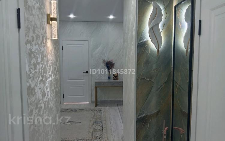 3-комнатная квартира · 55 м² · 3/12 этаж, мкр Алгабас, Омарова 1 за 47.5 млн ₸ в Алматы, Алатауский р-н — фото 2