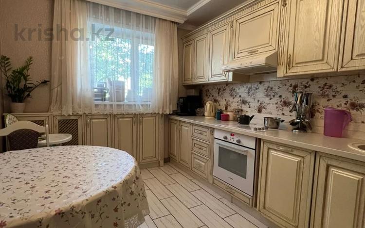 4-бөлмелі пәтер · 81.8 м² · 1/5 қабат, Турксибская, бағасы: 32 млн ₸ в Семее — фото 2