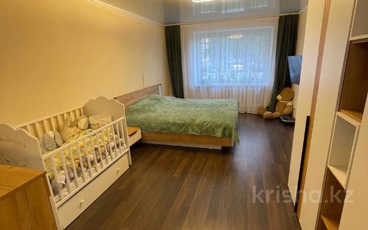 3-комнатная квартира · 82.3 м² · 1/5 этаж, 5-й Микрорайон 9 за 39.9 млн ₸ в Костанае — фото 9