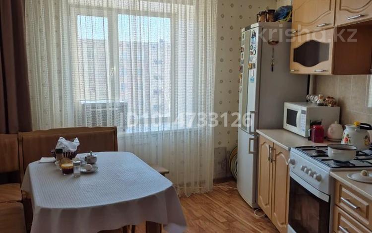 4-бөлмелі пәтер · 76.4 м² · 4/5 қабат, Боровской 55 — Автогородок, бағасы: 22 млн ₸ в Кокшетау — фото 2