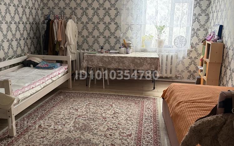 Отдельный дом · 10 комнат · 300 м² · 4.5 сот., Переулок. Есильский за 48 млн ₸ в Астане, р-н Байконур — фото 5