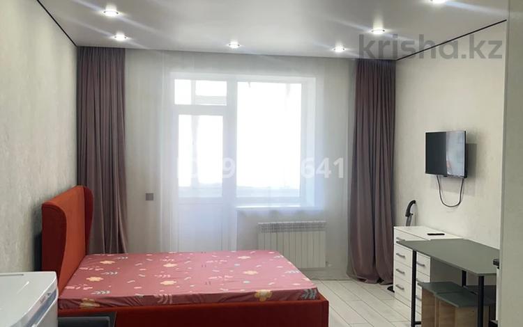 1-бөлмелі пәтер · 26 м² · 4/12 қабат, Нажмиденова 15, бағасы: 12 000 ₸ в Астане, Алматы р-н — фото 21