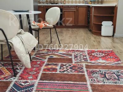 2-бөлмелі пәтер · 60 м² · 4/4 қабат, Тулебаева — Абая, бағасы: 530 000 〒 в Алматы, Медеуский р-н