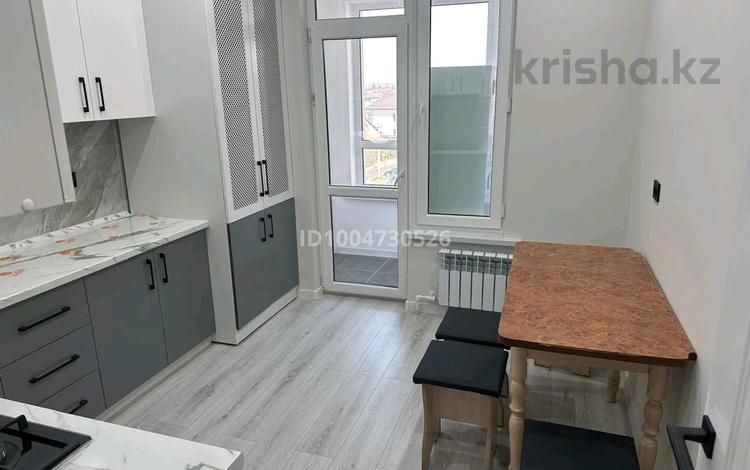 2-комнатная квартира · 61 м² · 4/9 этаж, мкр Акжайык, Толеметова 106/3 за 250 000 〒 в Шымкенте, Абайский р-н — фото 2