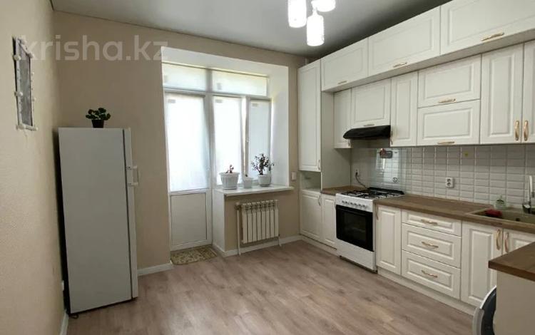 2-бөлмелі пәтер, 53.8 м², 3/4 қабат, Чапаева, бағасы: 18.5 млн 〒 в  — фото 11