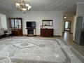 5-бөлмелі пәтер · 288 м² · 2/2 қабат, даумова, бағасы: 71 млн ₸ в Уральске — фото 10