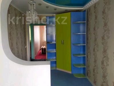3-комнатная квартира, 65 м², 3/5 этаж помесячно, Назарбаева за 180 000 〒 в Талдыкоргане