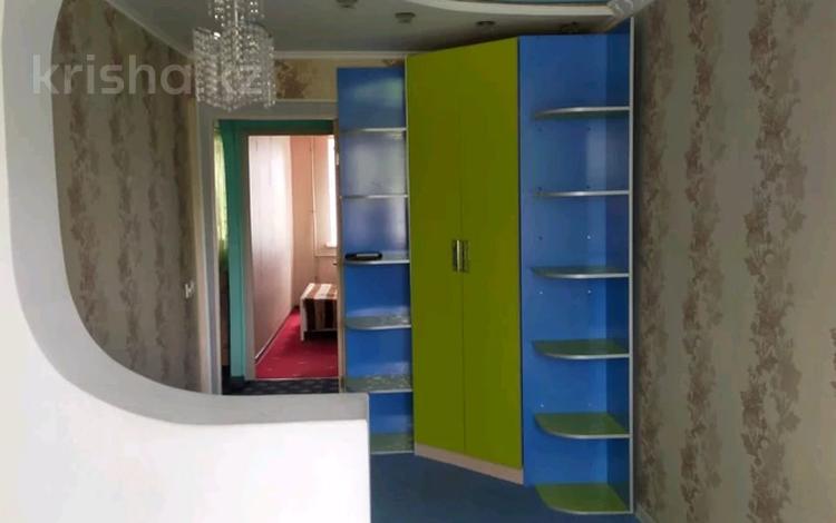3-комнатная квартира, 65 м², 3/5 этаж помесячно, Назарбаева за 180 000 〒 в Талдыкоргане — фото 2