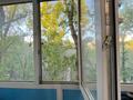 2-бөлмелі пәтер · 45 м² · 4/5 қабат, Жаңа қала ш/а., Ержанова, бағасы: 17.8 млн ₸ в Караганде, Казыбек би р-н — фото 5