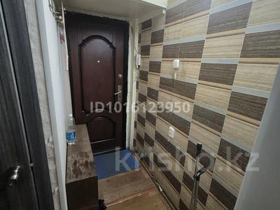 2-комнатная квартира · 47.7 м² · 4/5 этаж, Майкудук, Майкудук, 15й микрорайон 17дом за 140 000 ₸ в Караганде, Алихана Бокейханова р-н