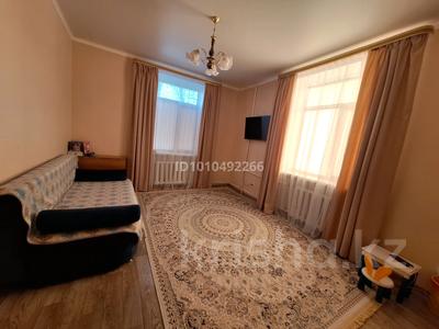 2-комнатная квартира · 48 м² · 2/3 этаж, мкр Жилгородок, Пр. Победы за 14 млн 〒 в Актобе