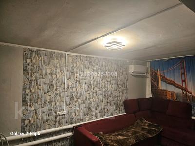 2-бөлмелі пәтер · 53 м² · 3/3 қабат, Льва Толстого 150/2, бағасы: 7.5 млн ₸ в Дарьинске