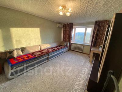 3-бөлмелі пәтер · 63 м² · 4/5 қабат, Самал, бағасы: 21.8 млн ₸ в Талдыкоргане, мкр Самал