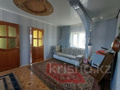 Отдельный дом · 3 комнаты · 80 м² · 10 сот., Клара Цеткин 72 за 13.9 млн 〒 в Петропавловске