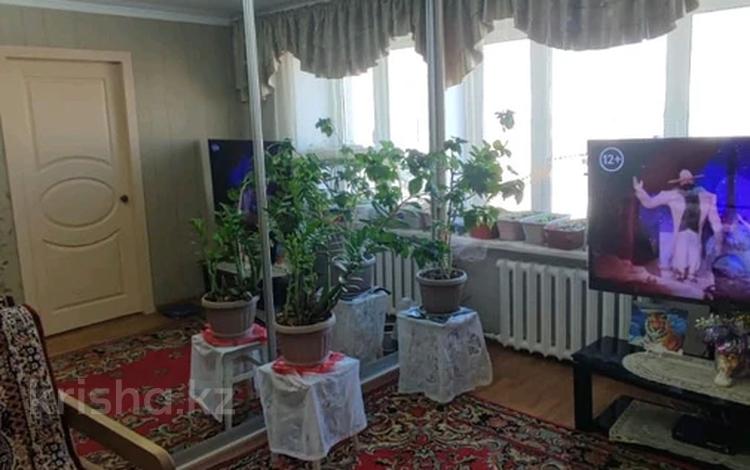 3-комнатная квартира, 58 м², 5/5 этаж, Ауэзова за 17.2 млн 〒 в Петропавловске — фото 2