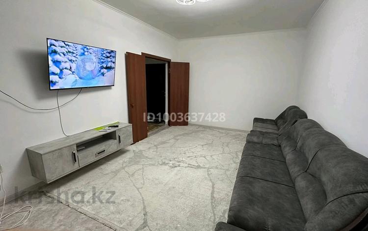 2-бөлмелі пәтер · 56 м² · 5/5 қабат, Болашак 23 — Алдабергенова угл Астана, бағасы: 15 000 ₸ в Талдыкоргане, мкр Болашак — фото 2