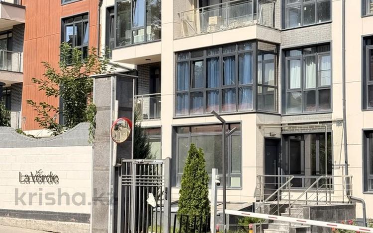 4-комнатная квартира · 158.7 м² · 1/3 этаж, Жамакаева 252 за ~ 174.6 млн ₸ в Алматы, Медеуский р-н — фото 11