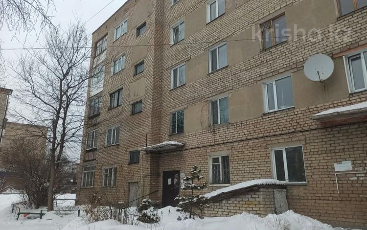 4-бөлмелі пәтер · 75 м² · 2/5 қабат, Набережная 44, бағасы: 22 млн ₸ в Щучинске — фото 2
