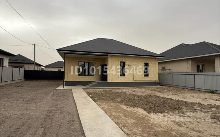 Отдельный дом · 3 комнаты · 90 м² · 6 сот., Квартал 203 за 32 млн ₸ в Каскелене — фото 2