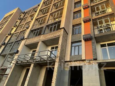 Продажа коммерческой недвижимости в Карагандинской обл.: Свободное назначение, офисы, магазины и бутики, общепит, салоны красоты • 81 м² за 34 млн 〒 Свободное назначение, офисы, магазины и бутики, общепит, салоны красоты • 81 м² за 34 млн 〒 в Караганде, Казыбек би р-н