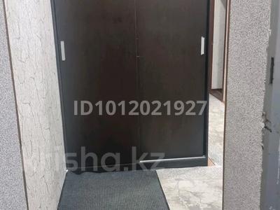 2-бөлмелі пәтер · 50 м² · 1/2 қабат, Пушкина 21, бағасы: 200 000 〒 в Жезказгане