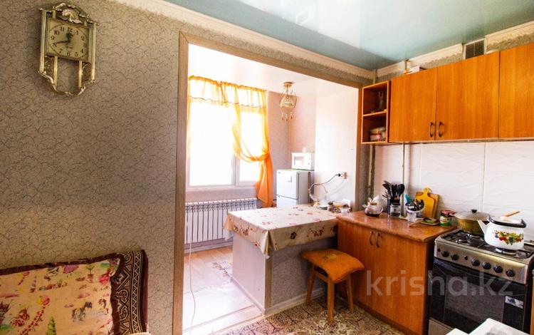1-комнатная квартира, 28 м², 4/5 этаж, Жастар за 7.5 млн 〒 в Талдыкоргане, мкр Жастар — фото 4