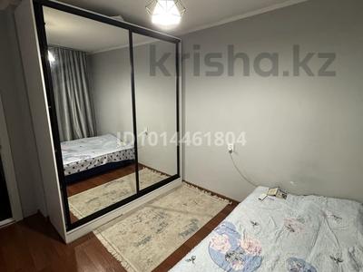 2-комнатная квартира · 54 м² · 5/5 этаж, мкр Аксай-3Б 12 за 250 000 ₸ в Алматы, Ауэзовский р-н