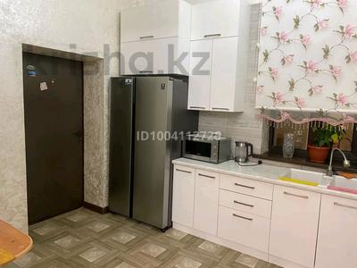 Отдельный дом · 6 комнат · 350 м² · 10 сот., мкр Бектобе, Аныракай 33 за 100 млн 〒 в Таразе