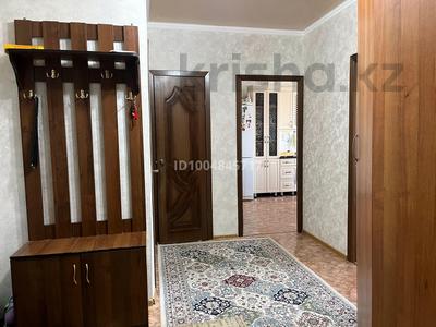 3-бөлмелі пәтер · 105 м² · 9/10 қабат, мкр. Алтын орда, Пр.Ә.Молдағұлова 58/5 — Возле гипер Дина, ОблГаи, бағасы: 35 млн ₸ в Актобе