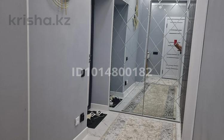 2-комнатная квартира · 65 м² · 12/16 этаж, мкр Калкаман-2 36/13 113 за 300 000 ₸ в Алматы, Наурызбайский р-н — фото 2