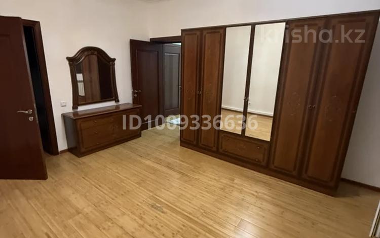 3-бөлмелі пәтер · 95 м² · 2/18 қабат, Навои 208 — Торайгырова, бағасы: 90 млн ₸ в Алматы, Бостандыкский р-н — фото 30