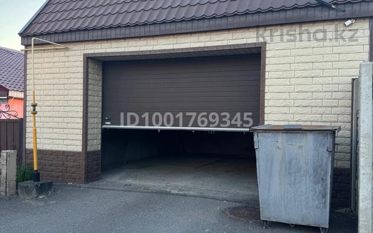 Отдельный дом · 6 комнат · 160 м² · 6 сот., мкр Михайловка , Переулок Липецкий — Рядом с Березкой за 75 млн 〒 в Караганде, Казыбек би р-н — фото 2