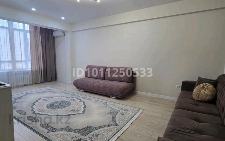 2-бөлмелі пәтер · 80 м² · 3/10 қабат, Абулхаирхана 147, бағасы: 20 000 ₸ в Уральске — фото 2